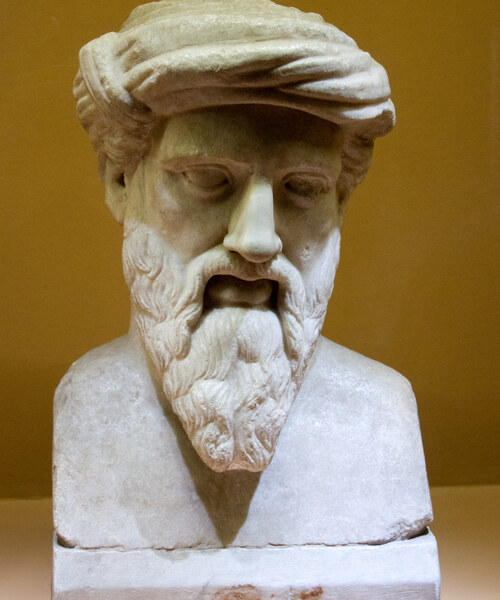 Roman marble bust of Pythagoras, 2nd-1st century BCE Roman copy of Greek original. Public domain via Wikimedia Commons.