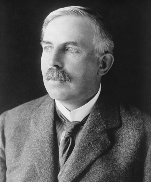 Portrait by Bain News Service (c. 1920s). Public domain via Wikimedia Commons.